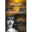 In den Armen der Dunkelheit